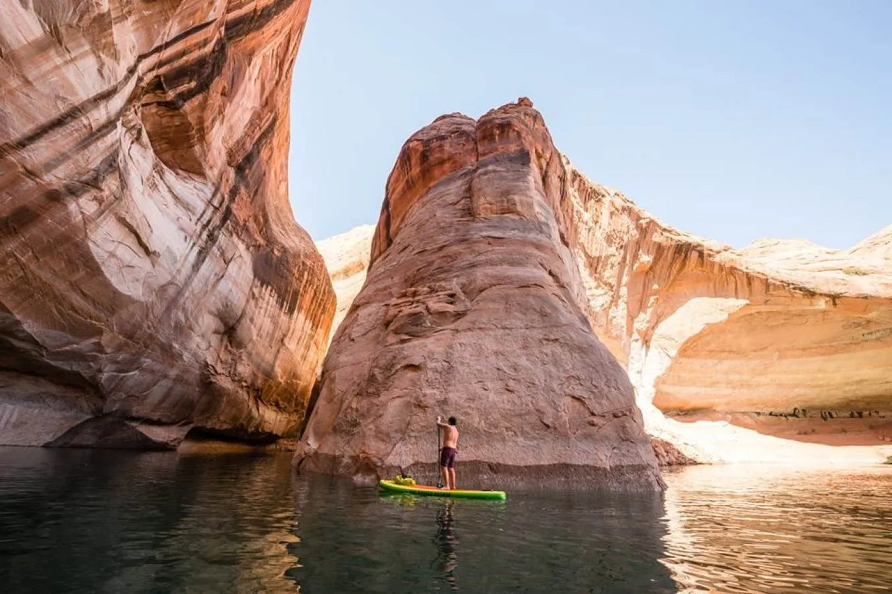 Paddle Board Lake Powell Guide: 7 SUP Spots