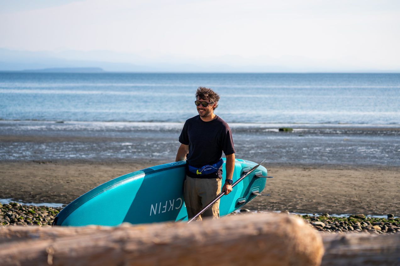 Surf Board vs Paddle Board: Which One is Right for You?